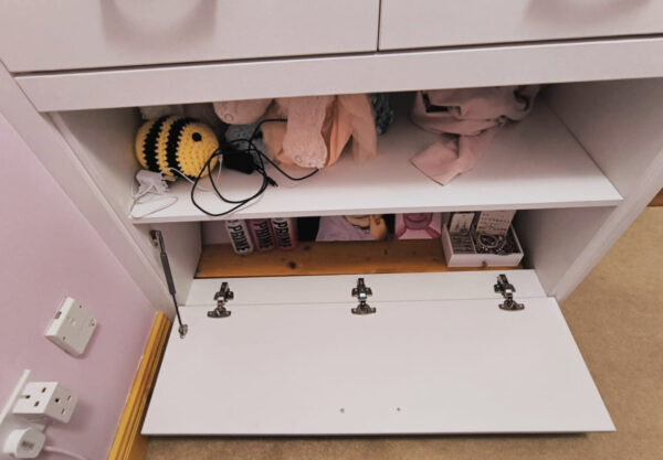 Press section of wardrobe